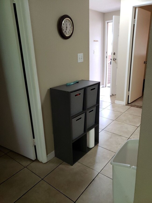Building Photo - Kihei Shores F208