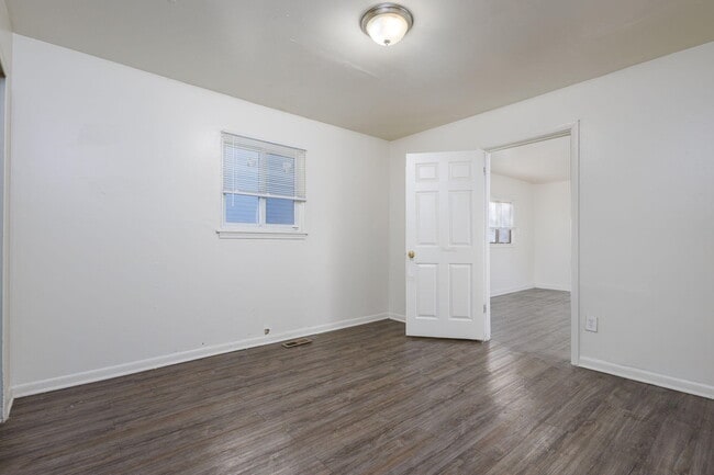 Building Photo - 30061 Hazelwood St