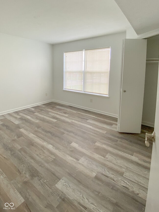 Building Photo - 9467 Wimbledon Ct