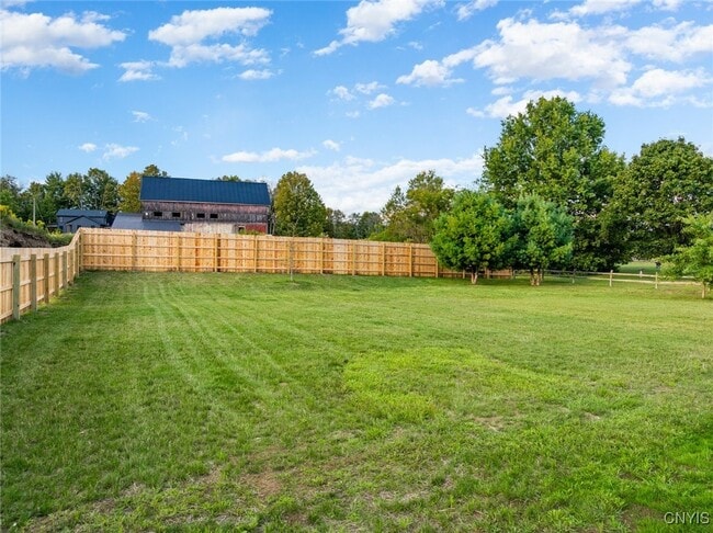 Building Photo - 6251 Meadow Dr