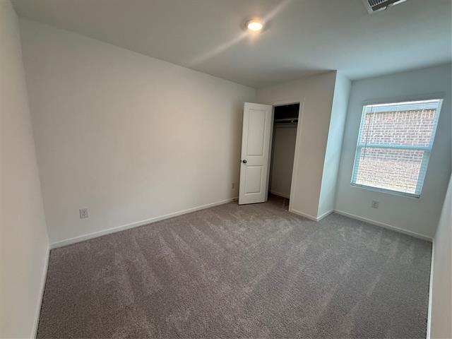 Building Photo - 2524 Guineas Ln