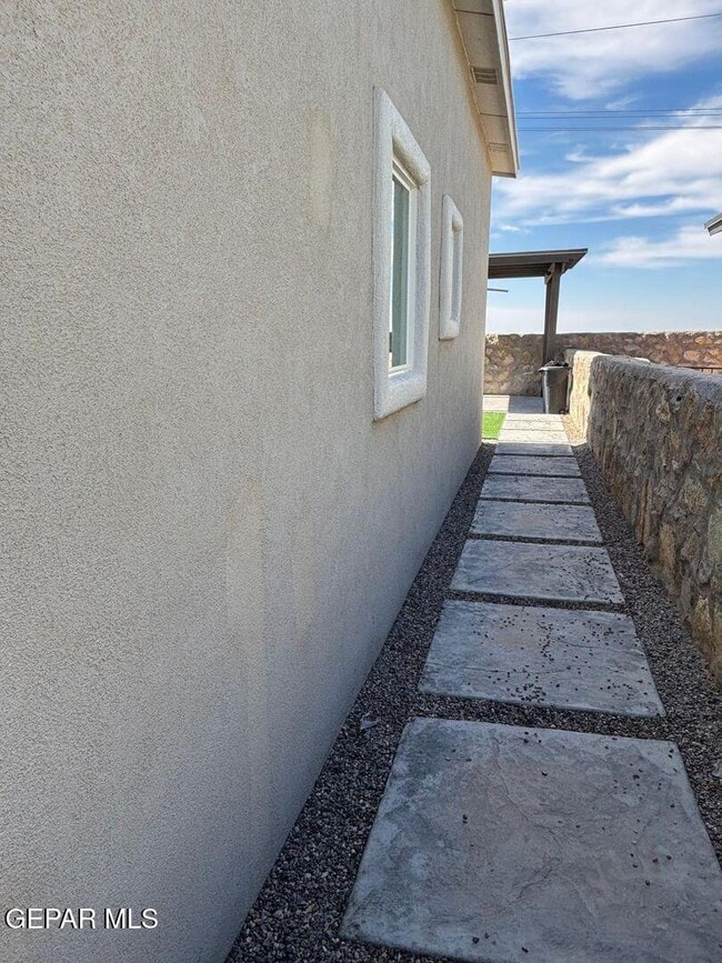 Building Photo - 12797 Col Charles Branson Dr