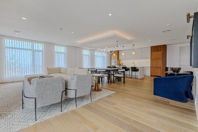 Building Photo - 191 Washington St