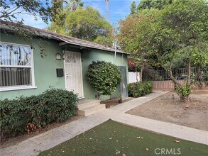 Building Photo - 5901 Woodman Ave