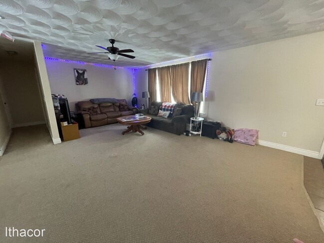 Building Photo - 4 br, 2 bath House - 122 Birdseye View Dr