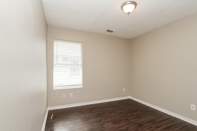 Building Photo - 11522 Moonlight Ridge Dr