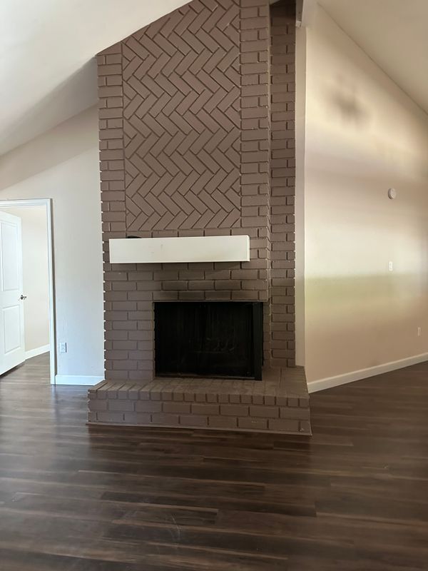 Building Photo - 6838 Apona St