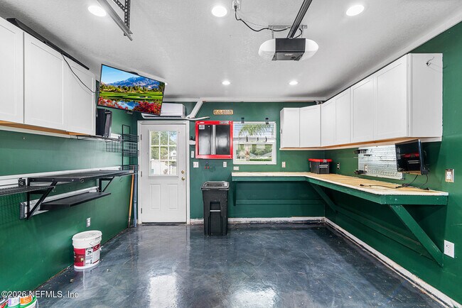 Building Photo - 4032 Lonicera Loop