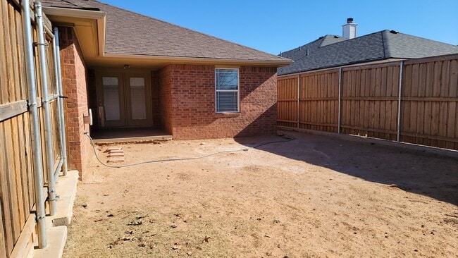 Building Photo - Spacious 4/2/2 - Cooper School District