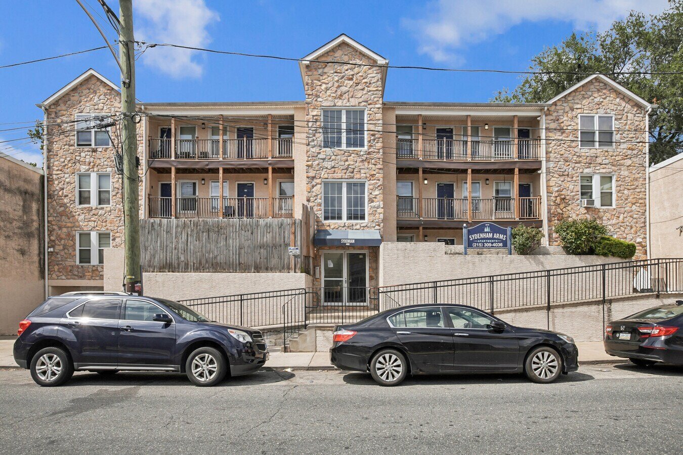 Building Photo - 3416-3422 N Sydenham St