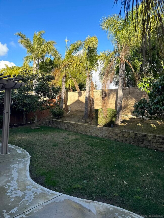 Building Photo - 4212 Via Mar De Delfinas