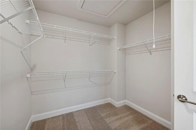 Building Photo - 1358 Live Oak Ln