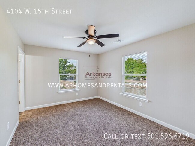 Building Photo - 4104 W 15th St