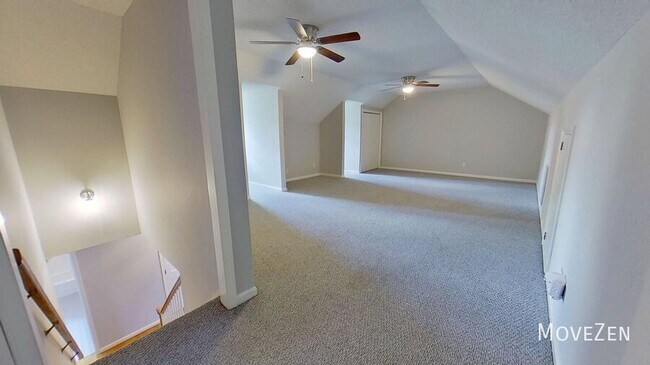 Building Photo - 5307 Pondfield Dr