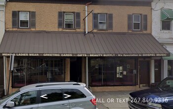 Building Photo - 2723-2725 W 3rd st-2B