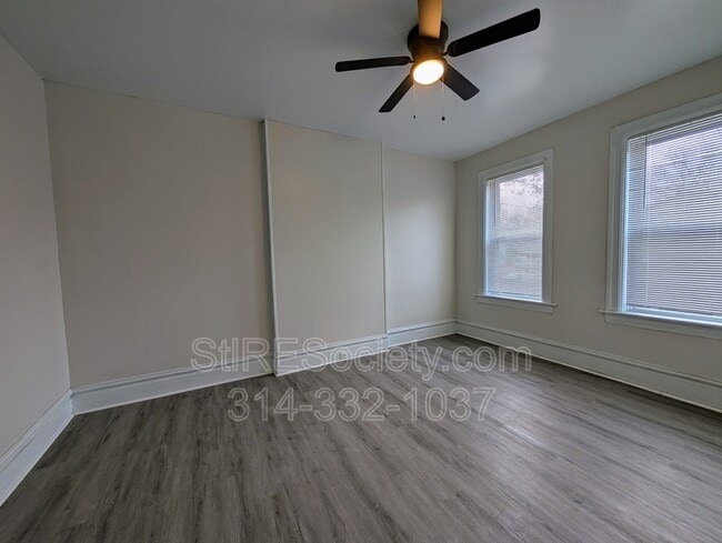 Building Photo - 3922-3924 Botanical Avenue