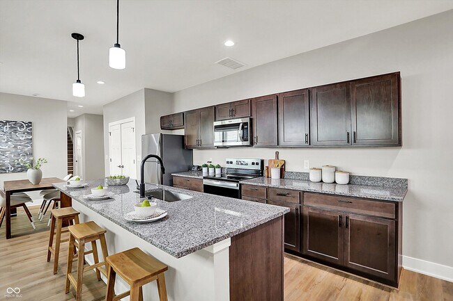 Building Photo - 1622 Prospect St