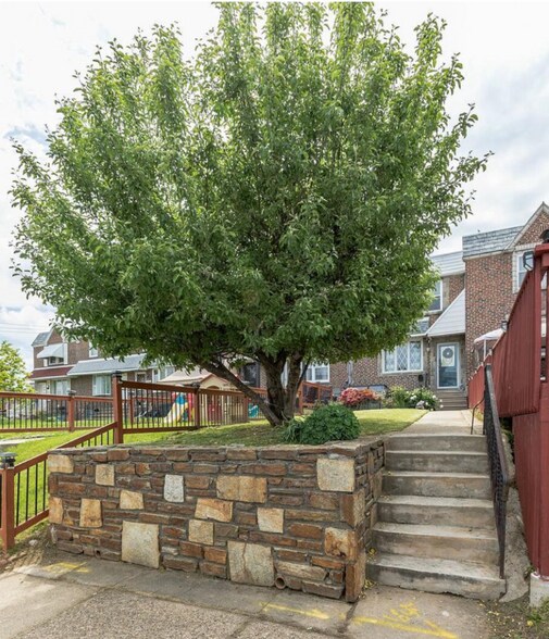 Primary Photo - 4310 I St