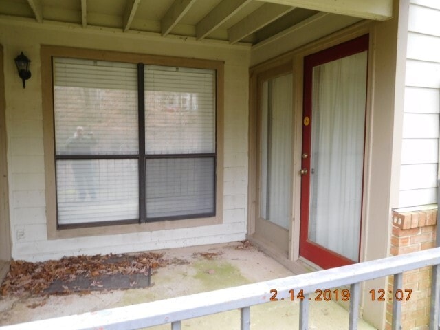 Building Photo - 501 Gables Dr