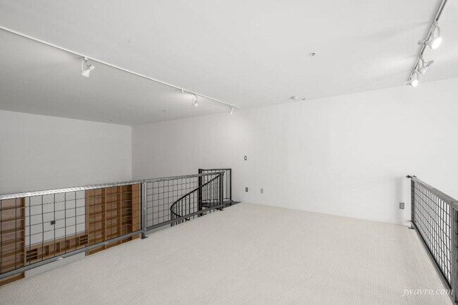 Building Photo - 615 Tennessee St