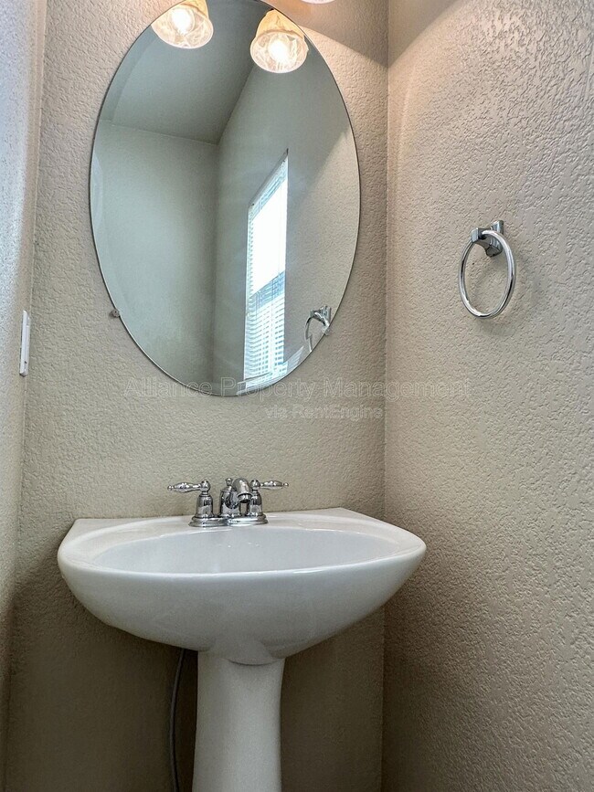 Building Photo - 8361 Winding Passage Dr