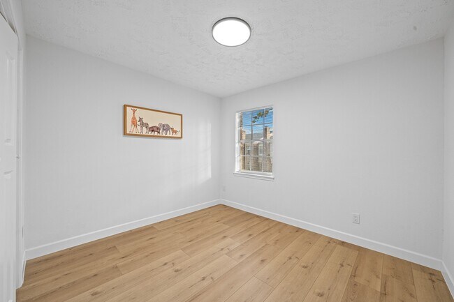 Building Photo - 8726 Wilcrest Dr