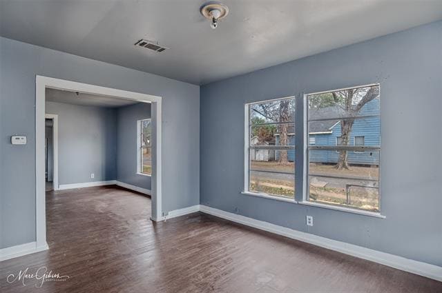 Building Photo - 329 Edwards St