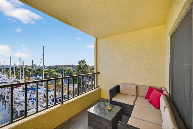 Building Photo - 1750 Harbor Pl