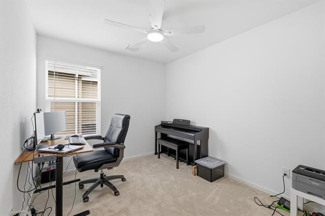Building Photo - 12160 Thoroughbred Dr