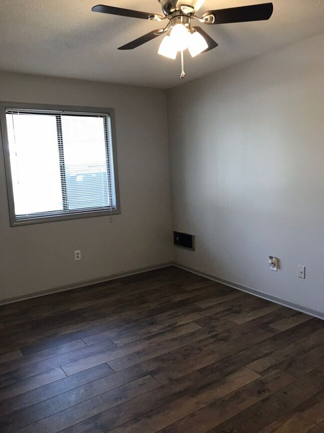Interior Photo - Cedar Lane Cottages