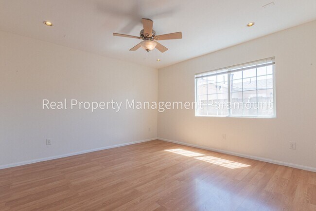 Building Photo - 3248 W 111th St