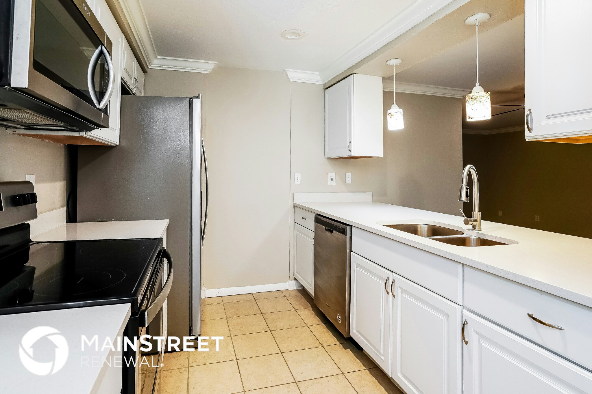 Building Photo - 17192 Phlox Dr