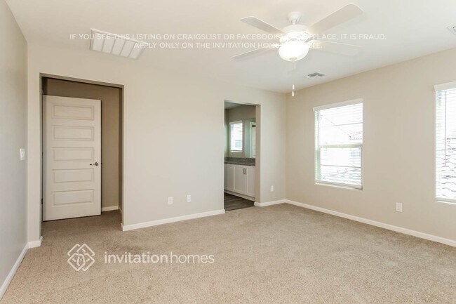 Building Photo - 5023 N 189th Glen