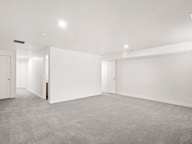 Building Photo - Gorgeous 3 bedroom home in  Herriman!
