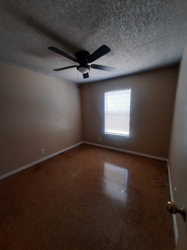 Building Photo - 6011 Viva Max Dr