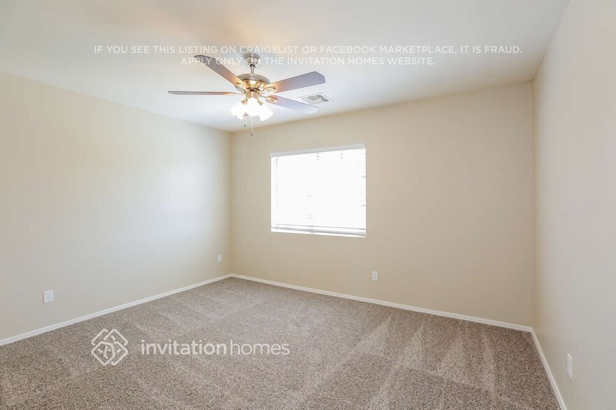 Building Photo - 17838 W Caribbean Ln