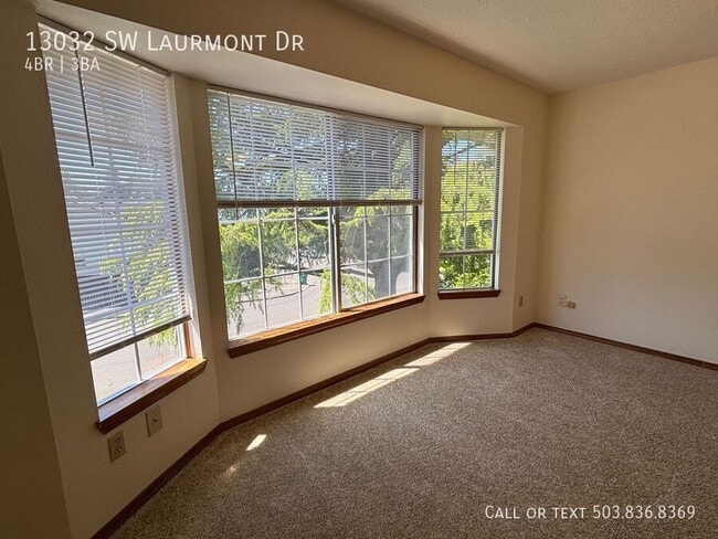 Building Photo - 13032 SW Laurmont Dr