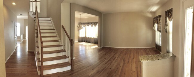 Building Photo - 2585 Clayton Cir