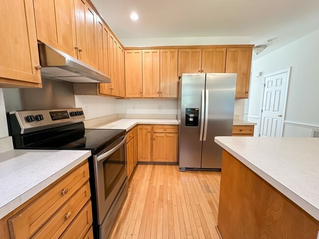 Building Photo - Cozy Oasis in Wake Forest!