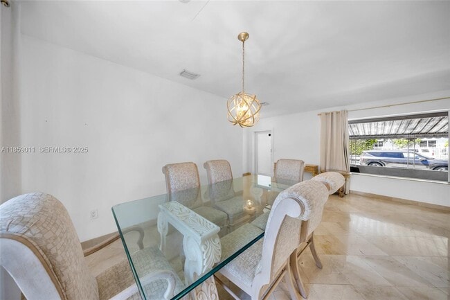 Building Photo - 1700 N Treasure Dr