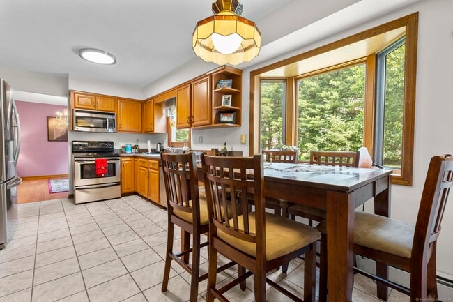 Building Photo - 21 Lyda Dr