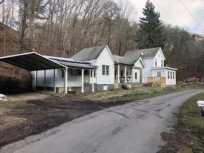 Building Photo - 5124 Big Ridge Rd