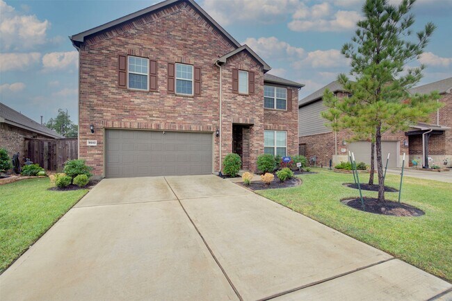 Building Photo - 9643 Thimbleweed Dr