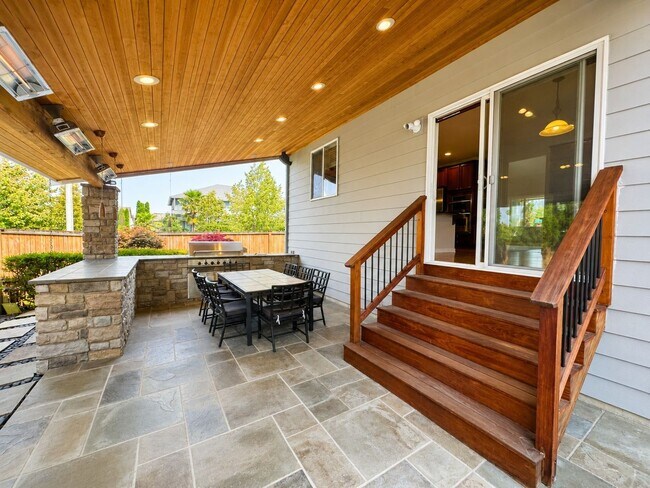 Building Photo - 4Bd/2.5Ba Bothell Home