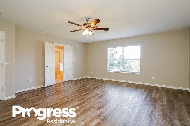 Building Photo - 33501 Terragona Dr