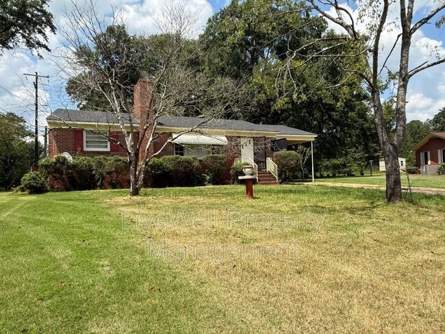 Primary Photo - 1005 Cook Dr
