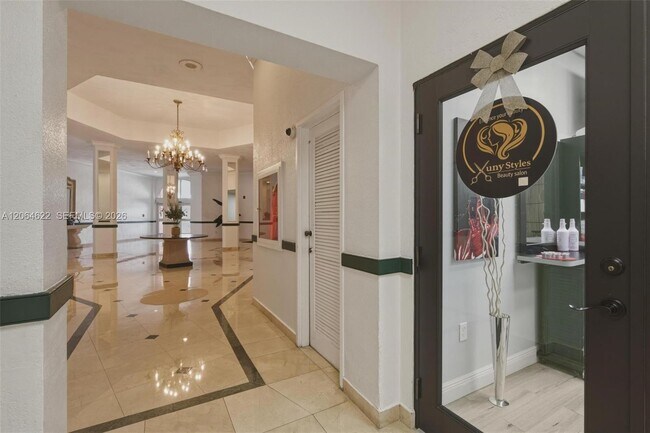 Building Photo - 1301 NE Miami Gardens Dr