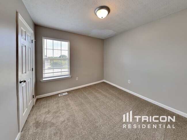 Building Photo - 89 Pin Oak Ct