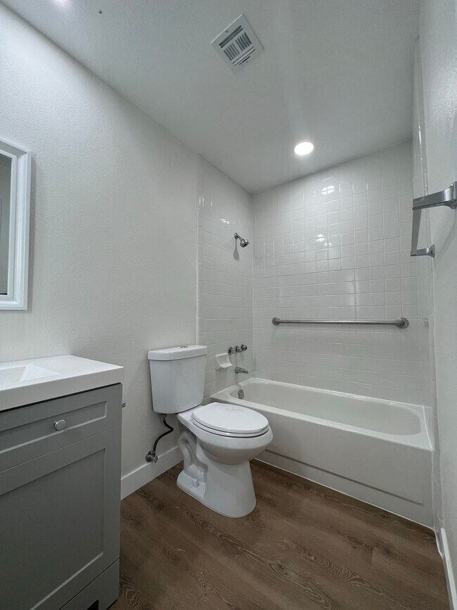 Building Photo - 3812 Melody Ln