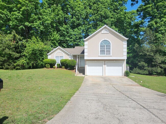 Primary Photo - 3-Bedroom, 2.5-Bath Home in Desirable Lith...